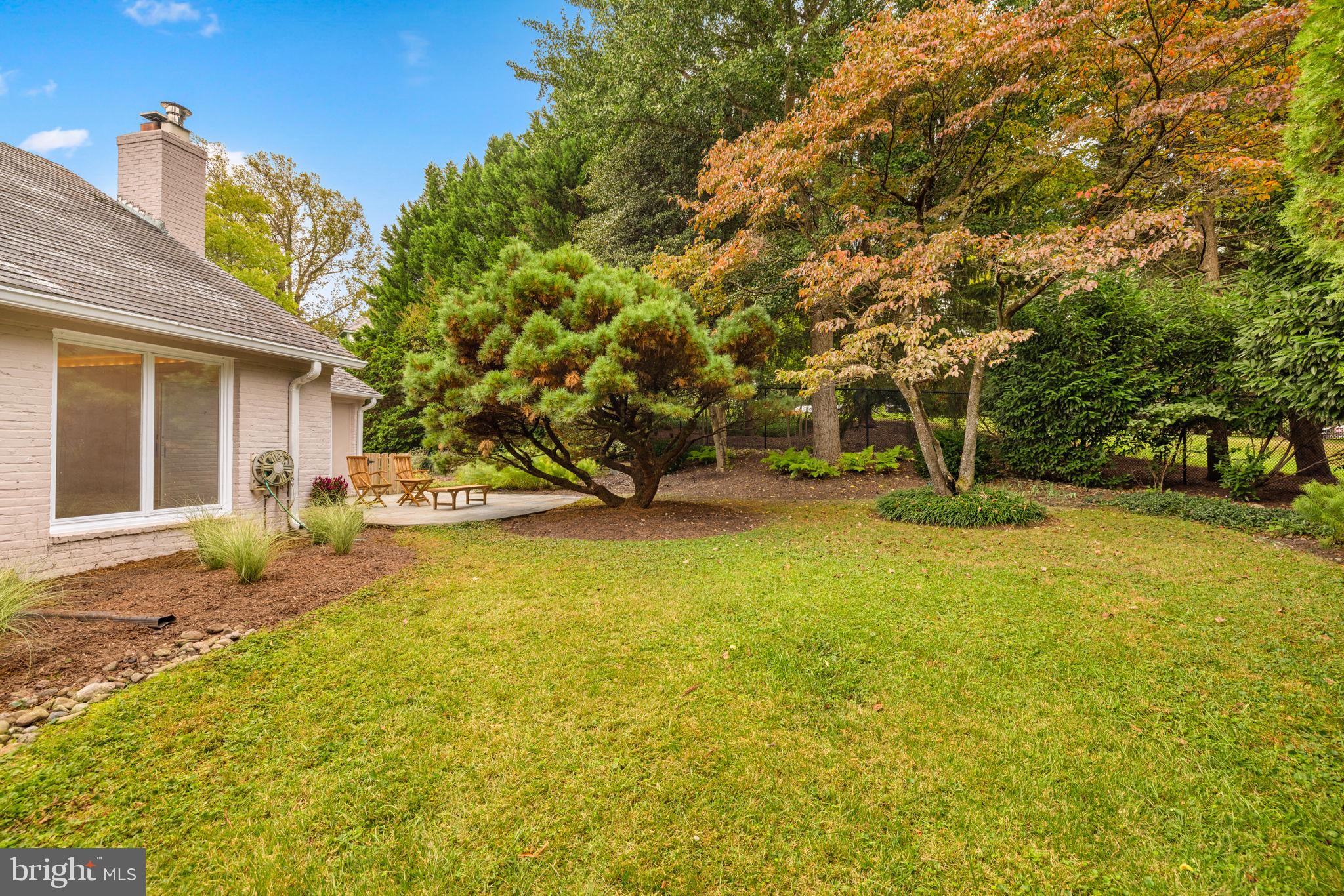 5505 PEMBROKE TERRACE