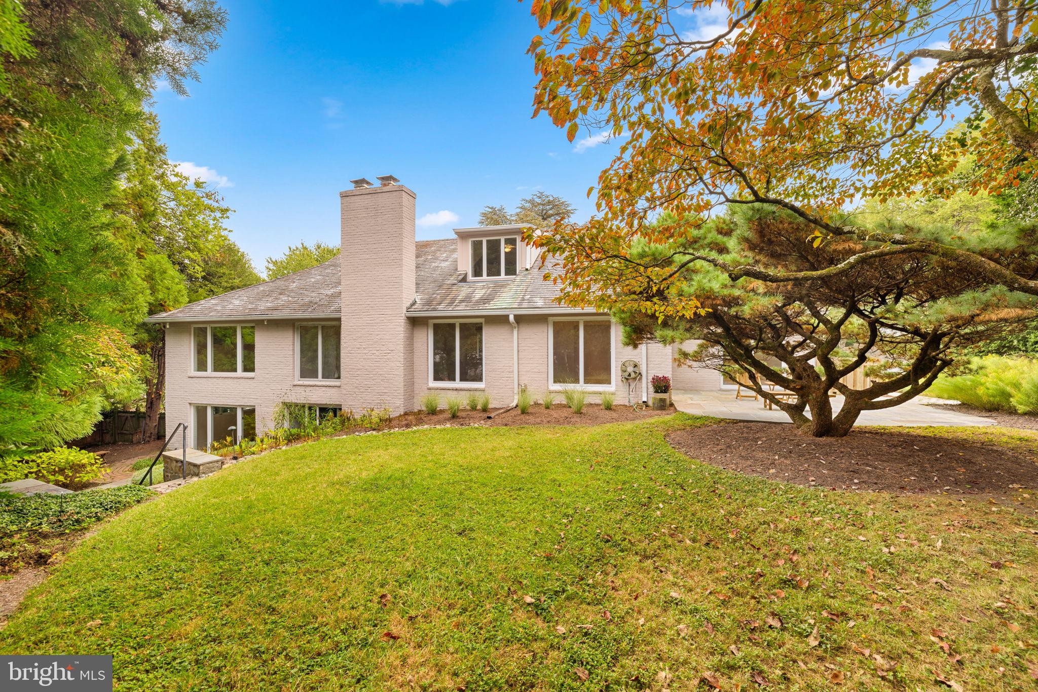 5505 PEMBROKE TERRACE