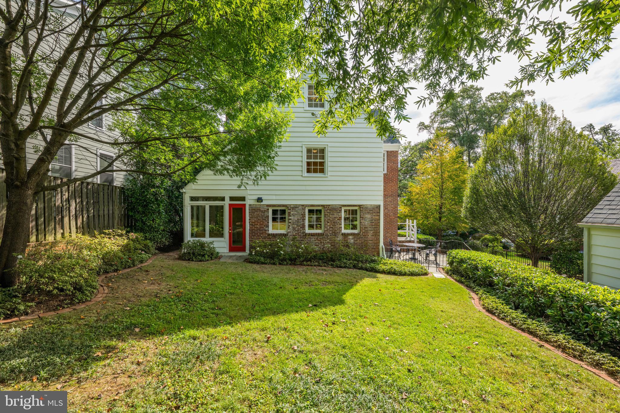 7802 STRATFORD ROAD