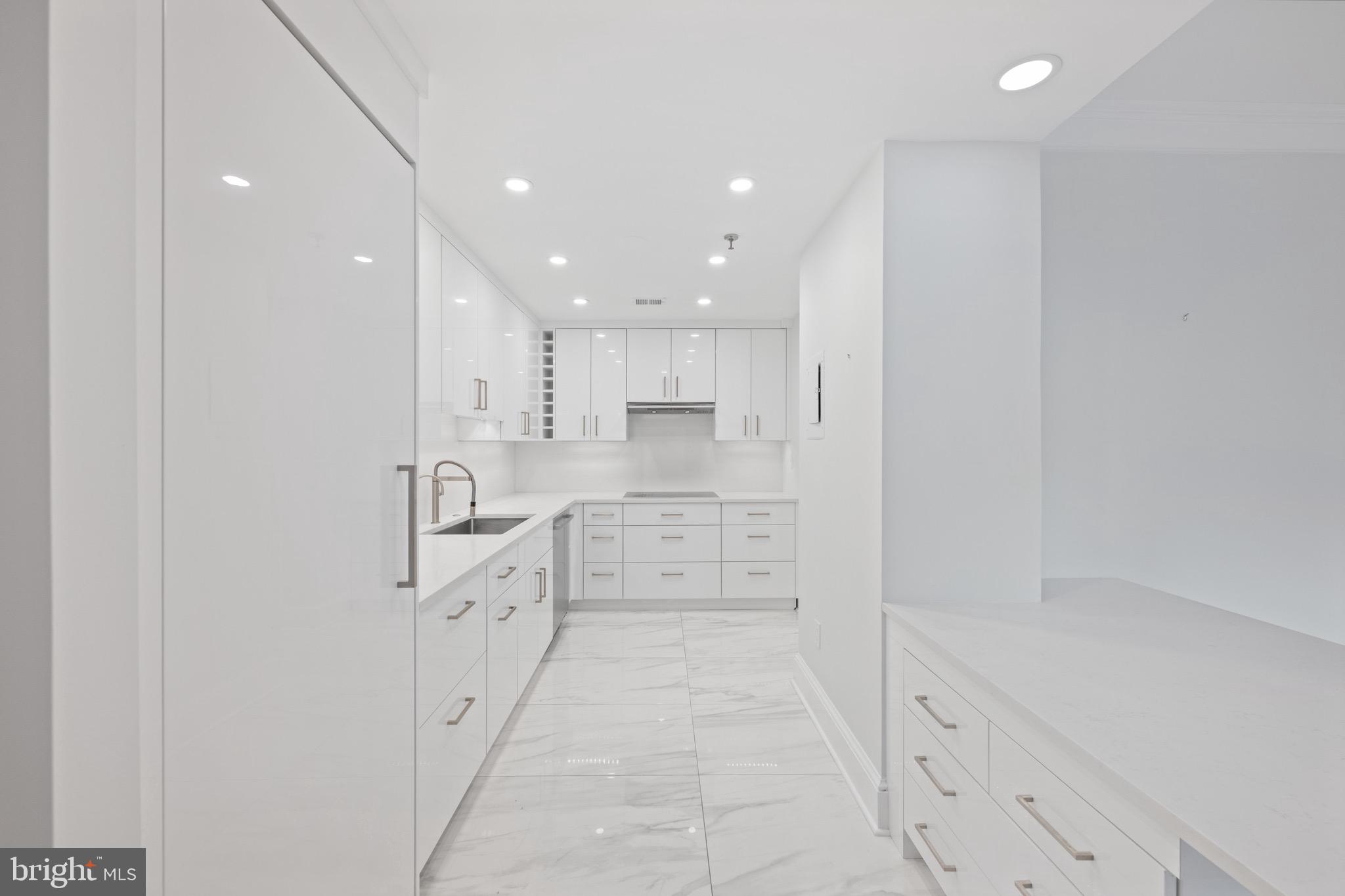 8101 CONNECTICUT AVENUE N109