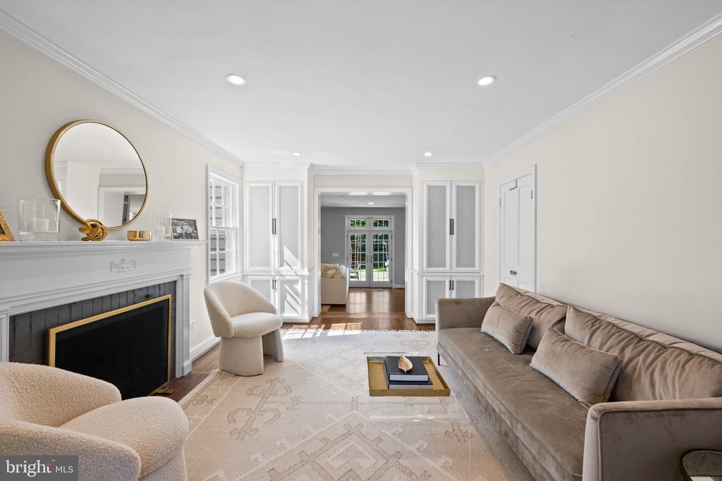 5521 BRITE DRIVE