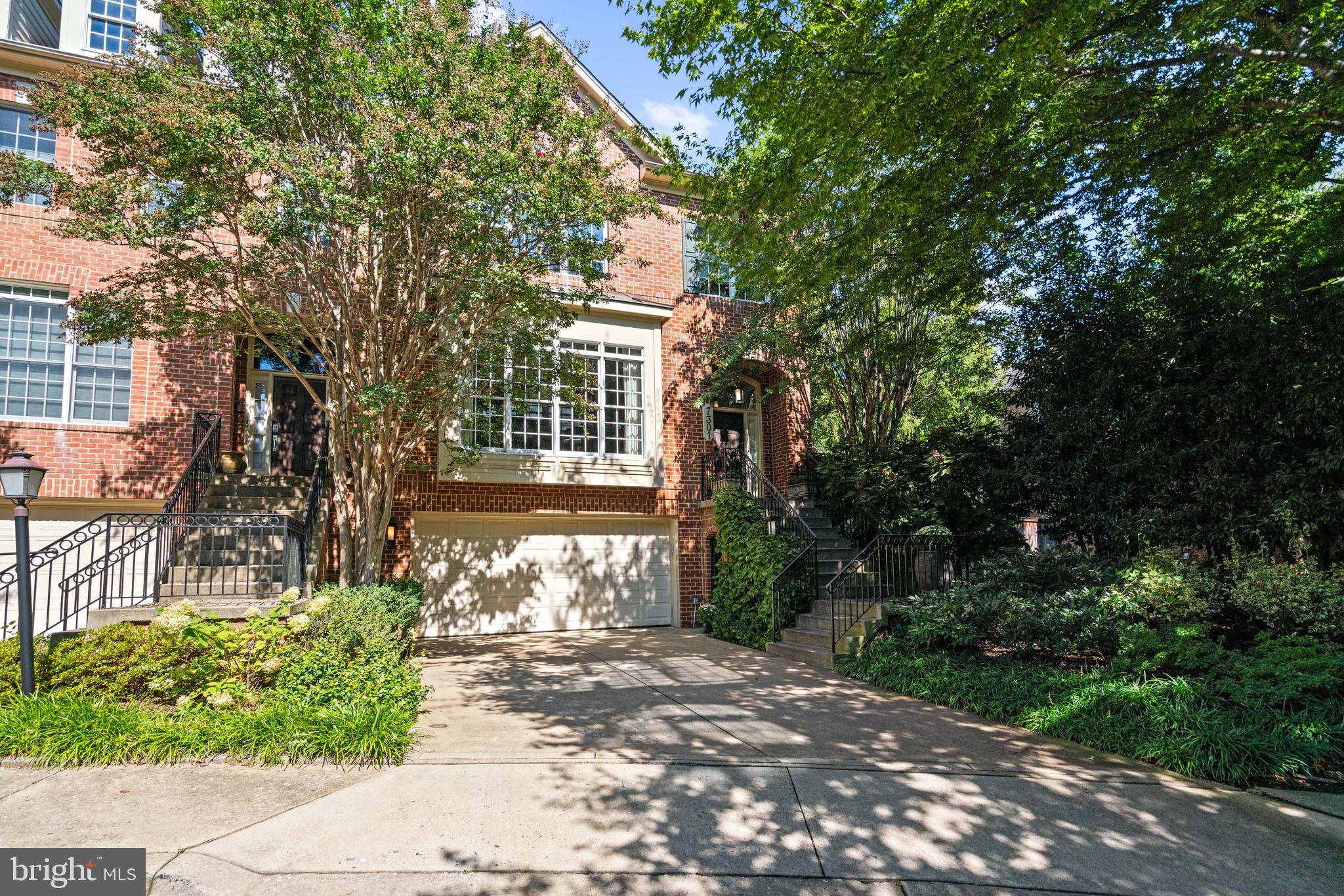 7301 BANNOCKBURN RIDGE COURT