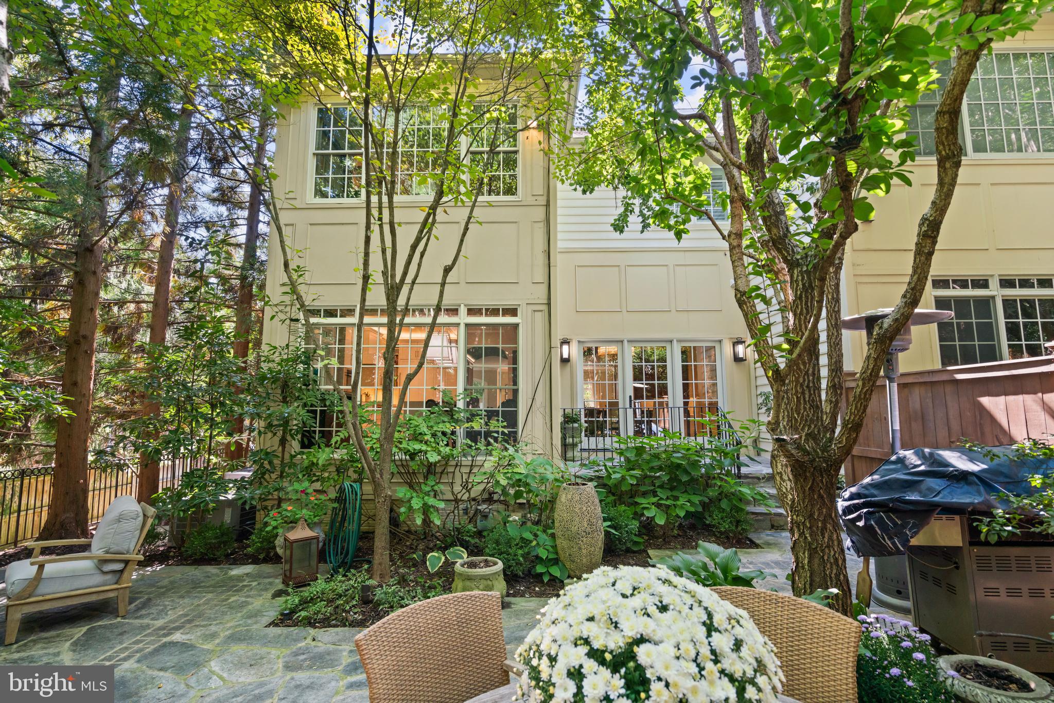 7301 BANNOCKBURN RIDGE COURT