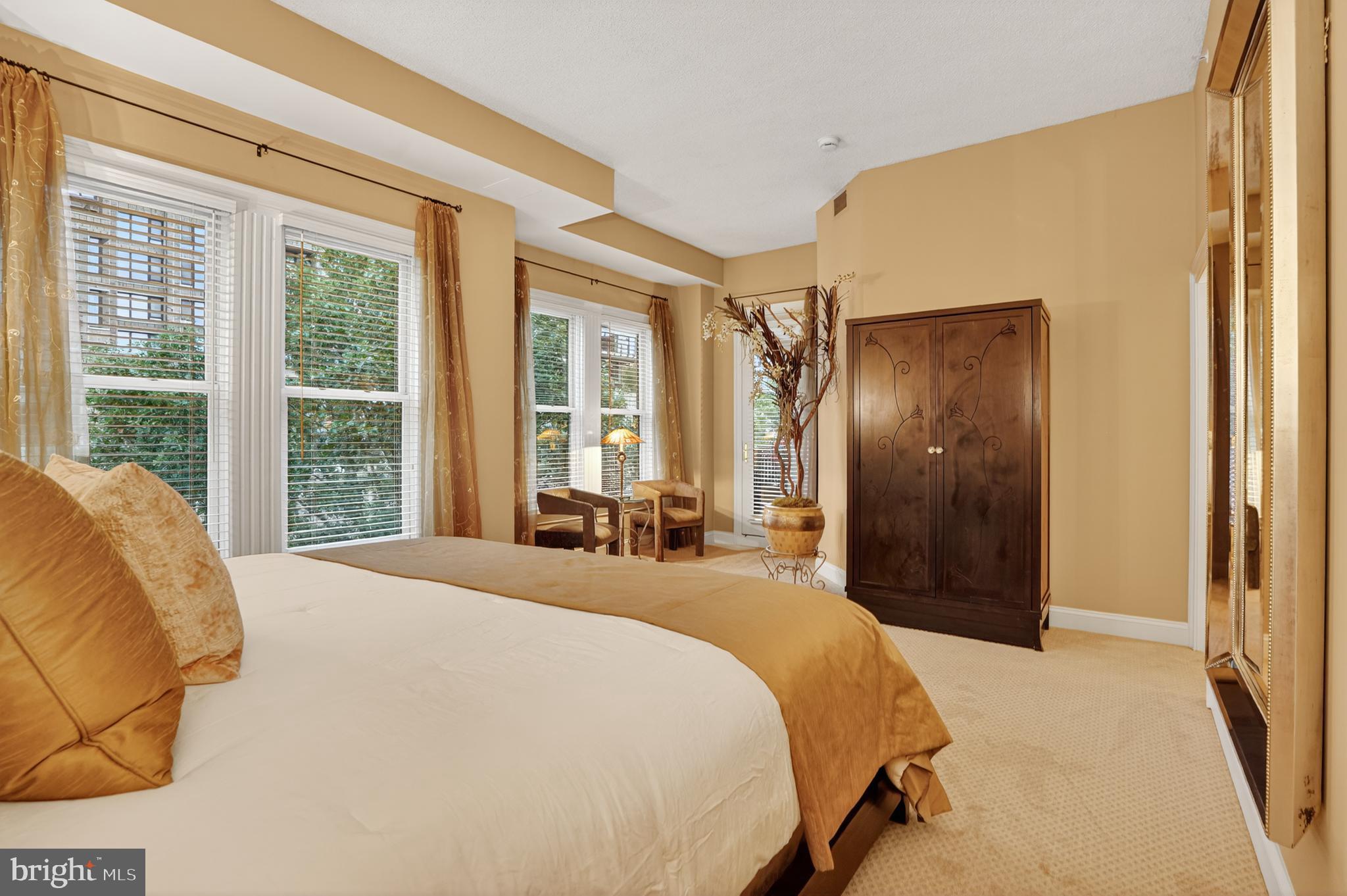 10400 STRATHMORE PARK COURT 403