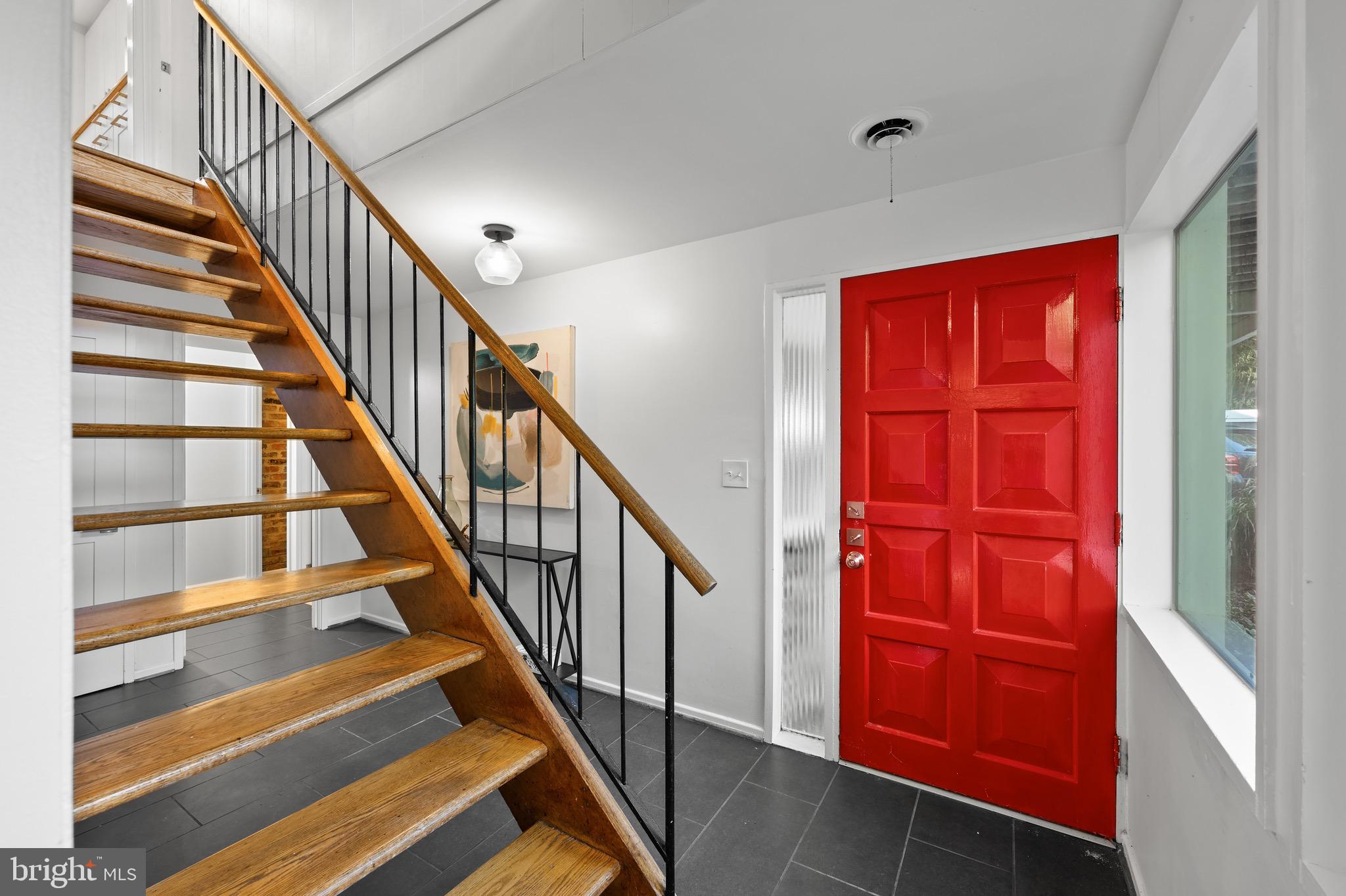 7108 BROXBURN DRIVE