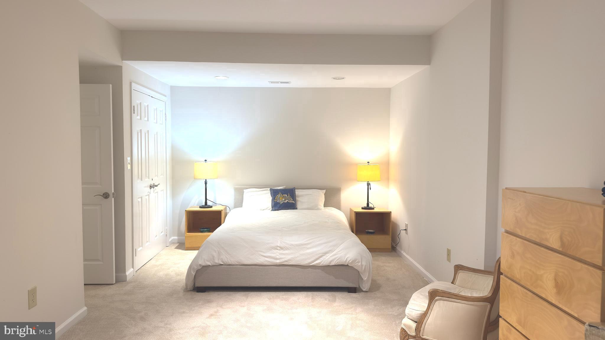 9412 TURNBERRY DRIVE