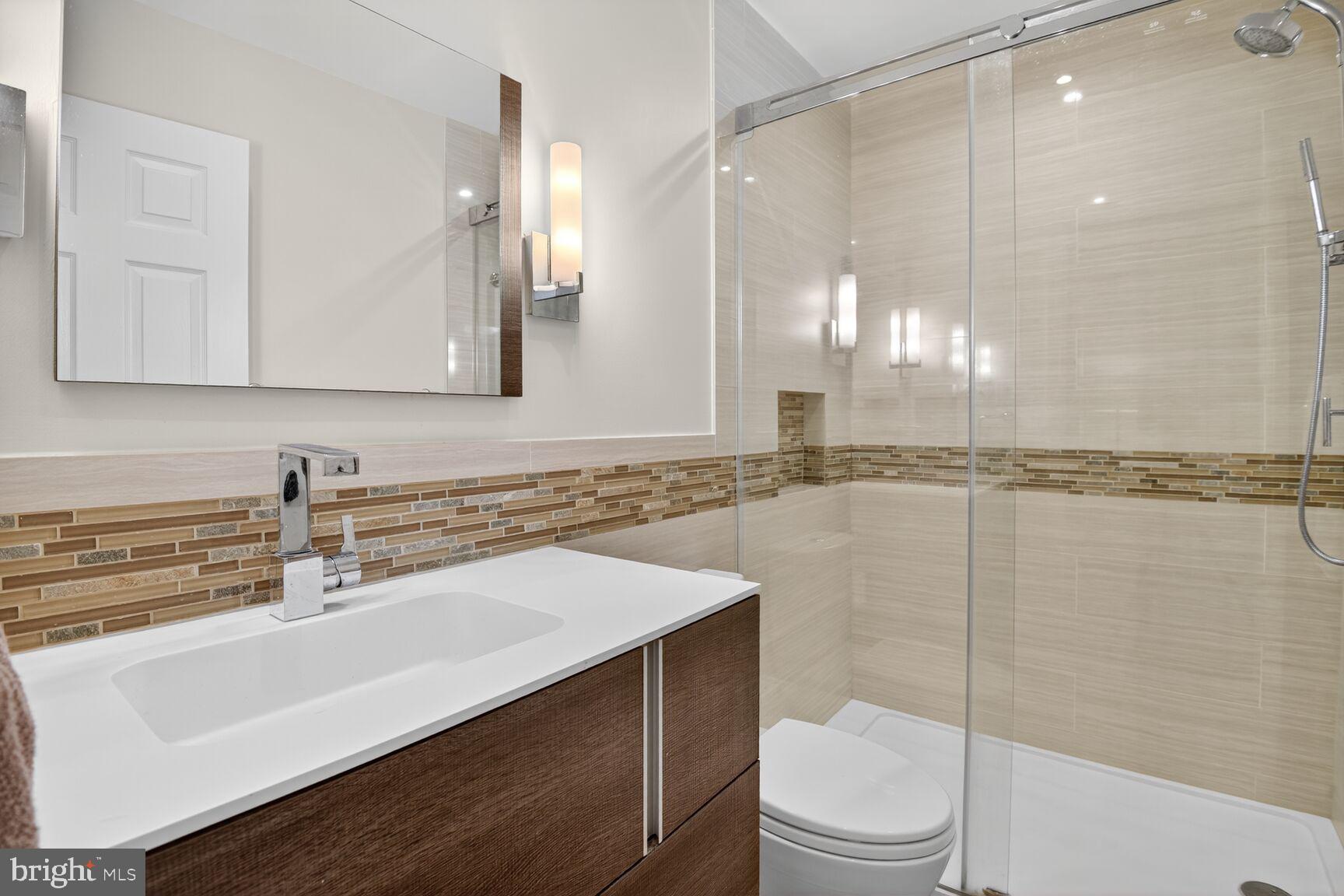 9412 TURNBERRY DRIVE