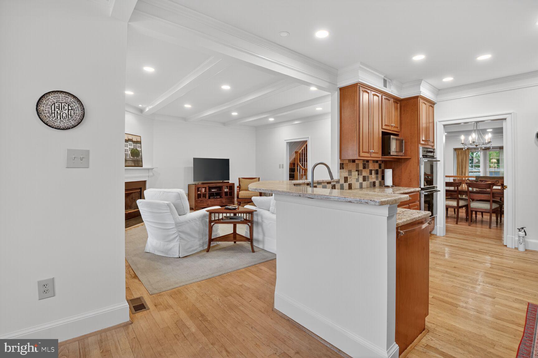 9412 TURNBERRY DRIVE