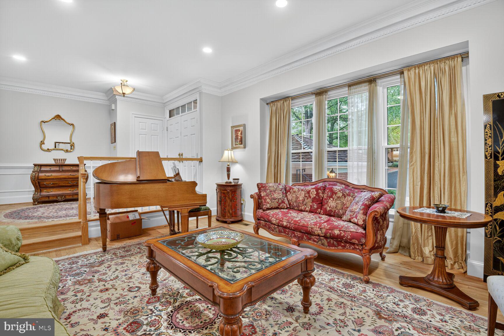 9412 TURNBERRY DRIVE