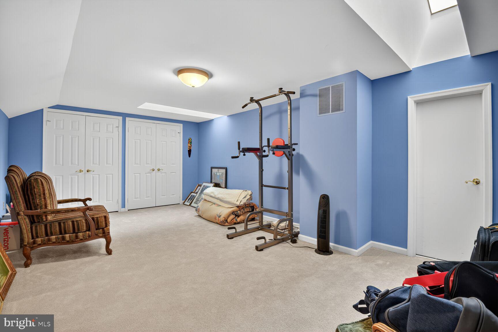 9412 TURNBERRY DRIVE