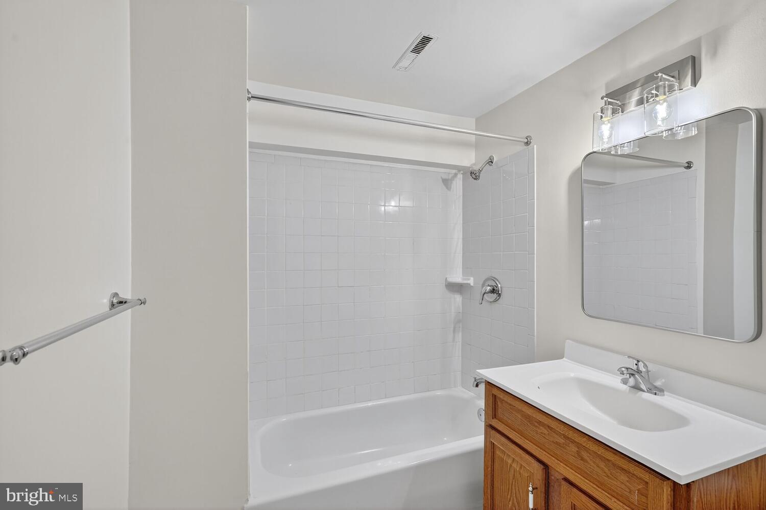 11405 CLASSICAL LANE