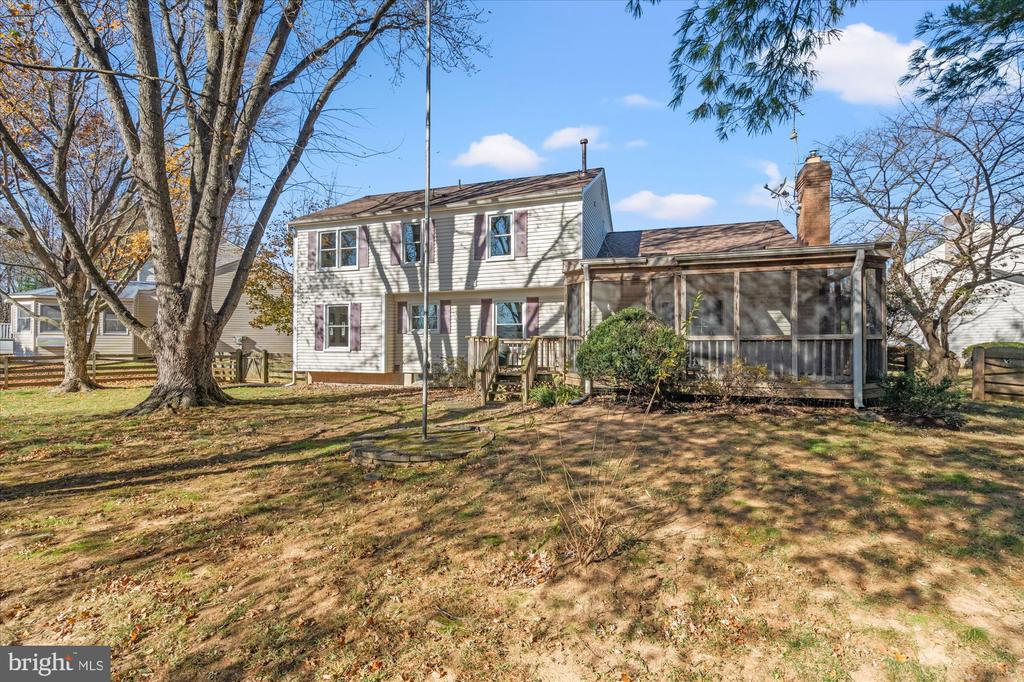 2 BEAUVOIR COURT