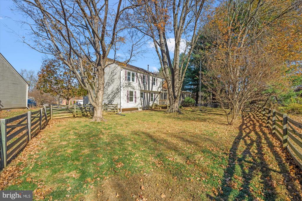 2 BEAUVOIR COURT