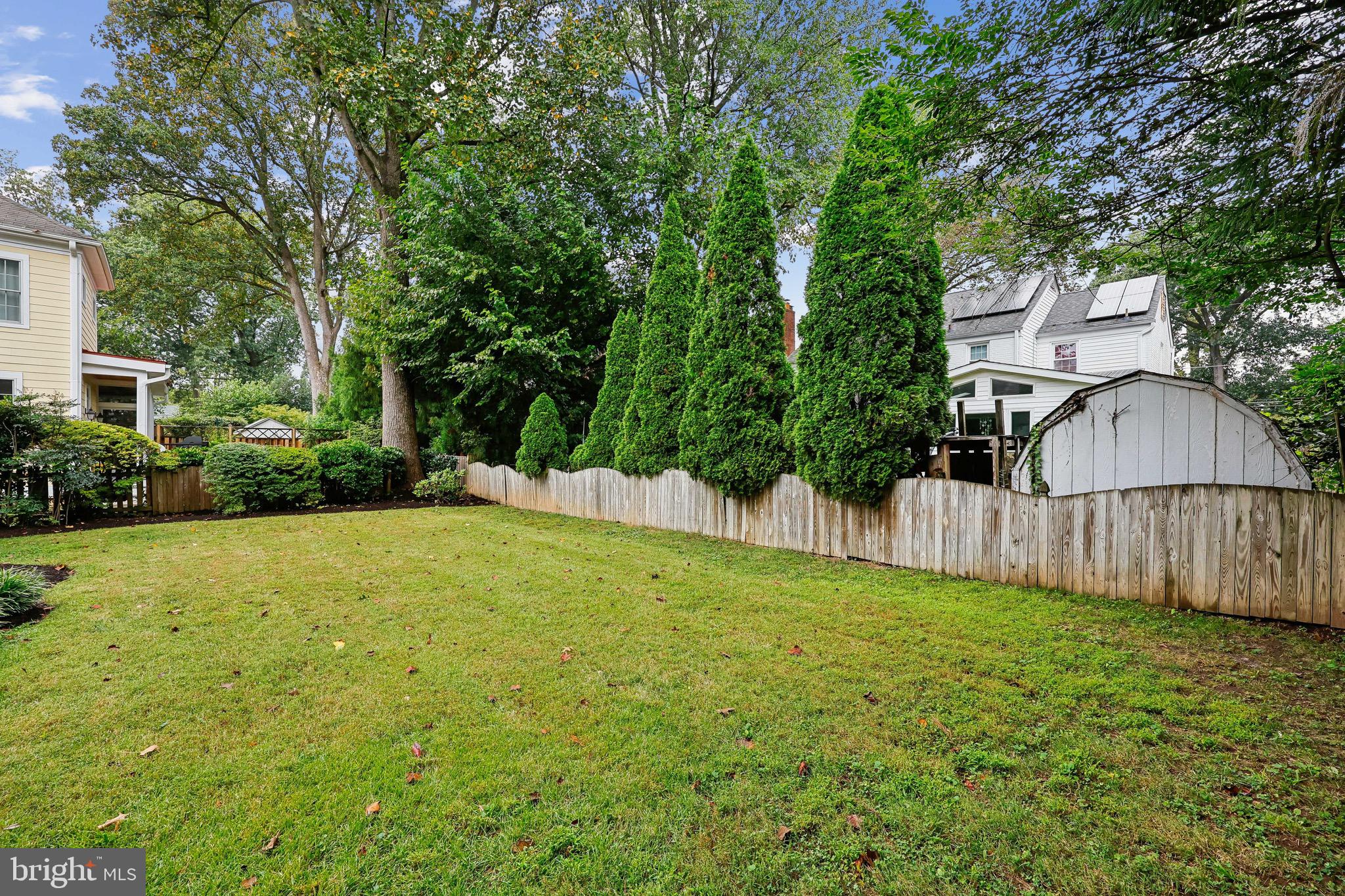 2725 WASHINGTON AVENUE