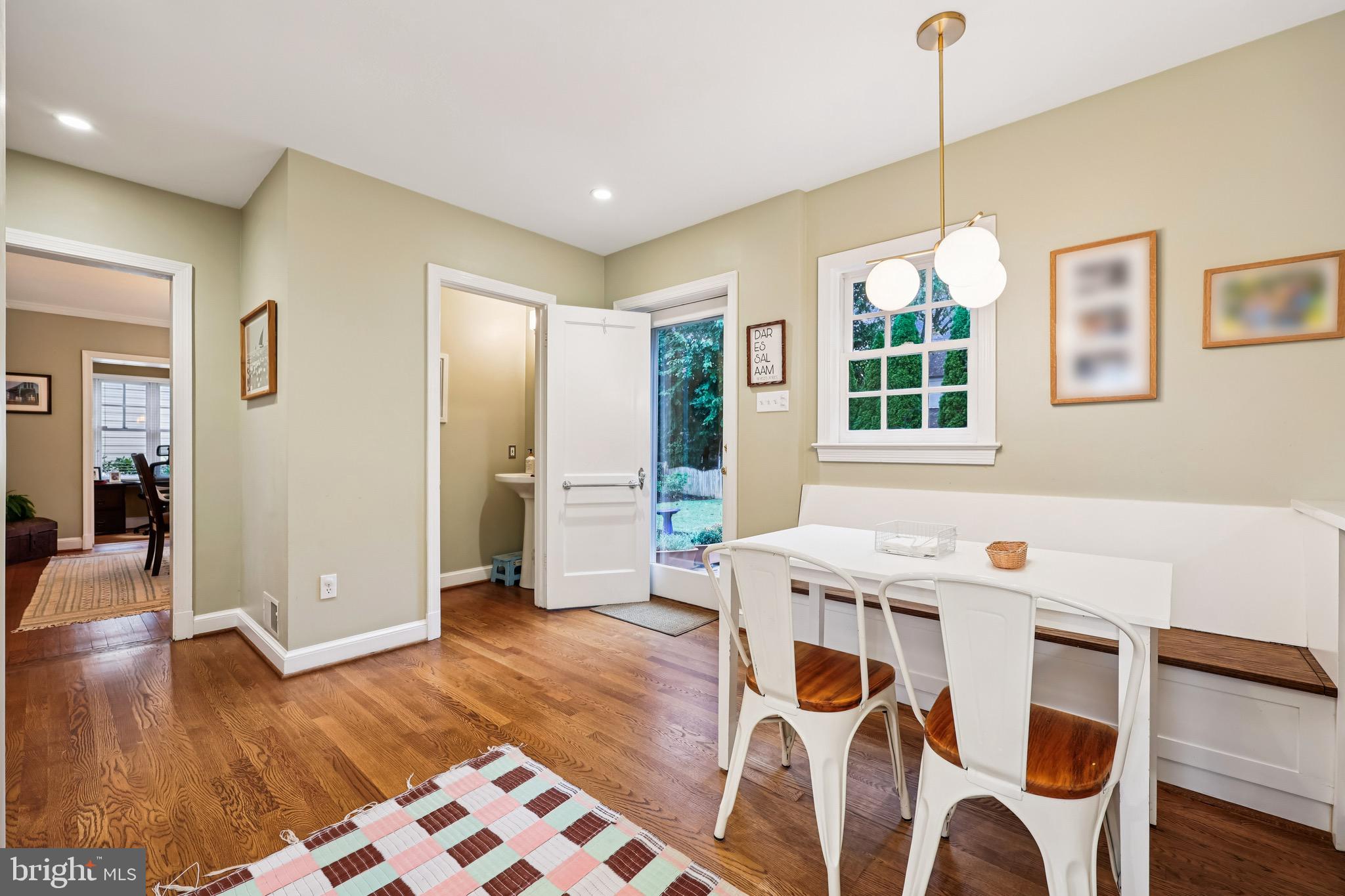 2725 WASHINGTON AVENUE