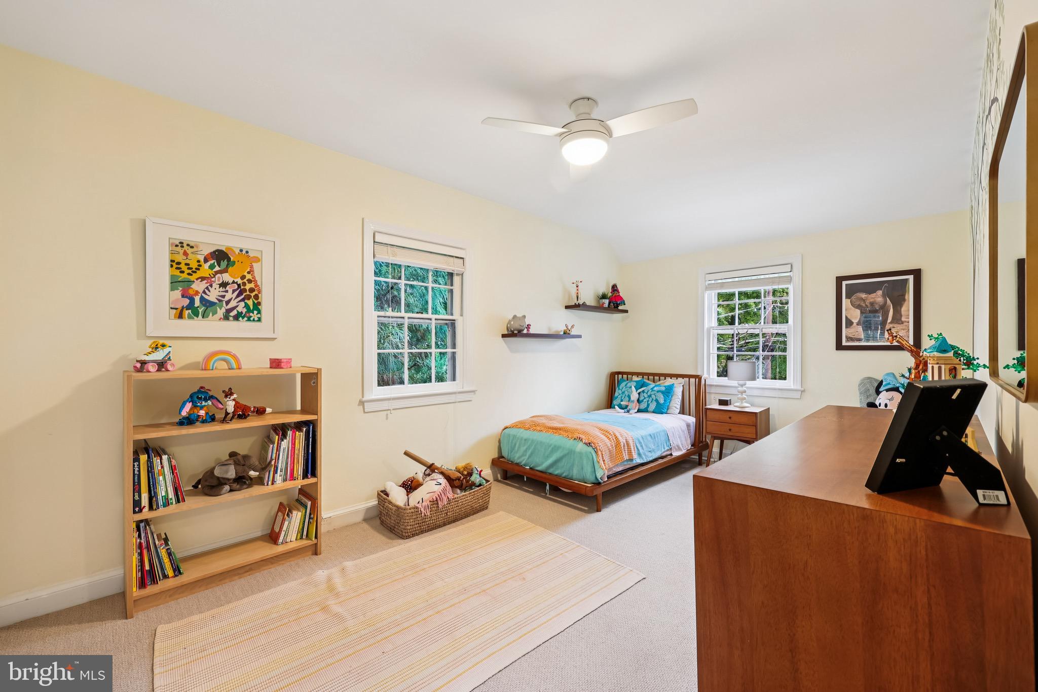 2725 WASHINGTON AVENUE