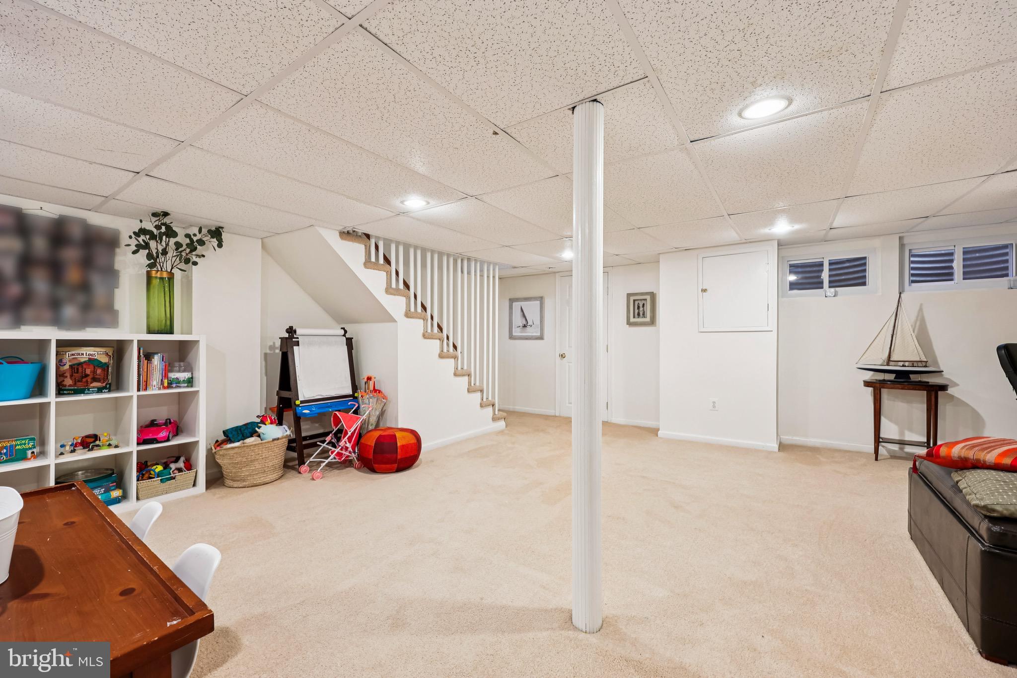 2725 WASHINGTON AVENUE