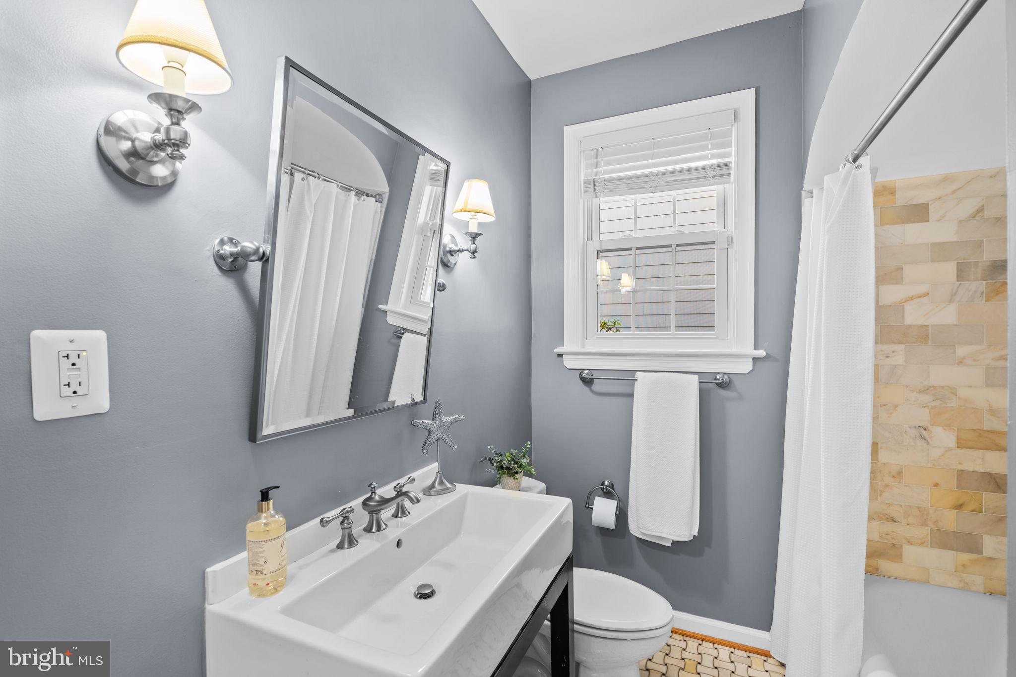 4903 CHEVY CHASE BOULEVARD