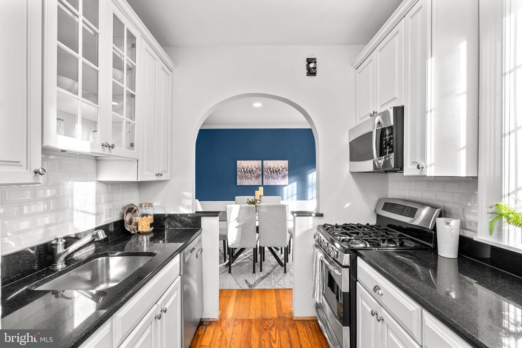 4903 CHEVY CHASE BOULEVARD