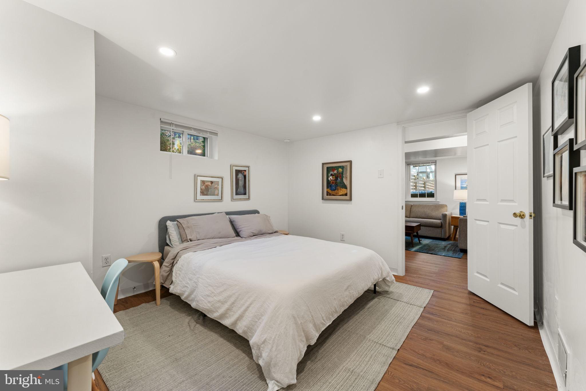 5302 BALTIMORE AVENUE