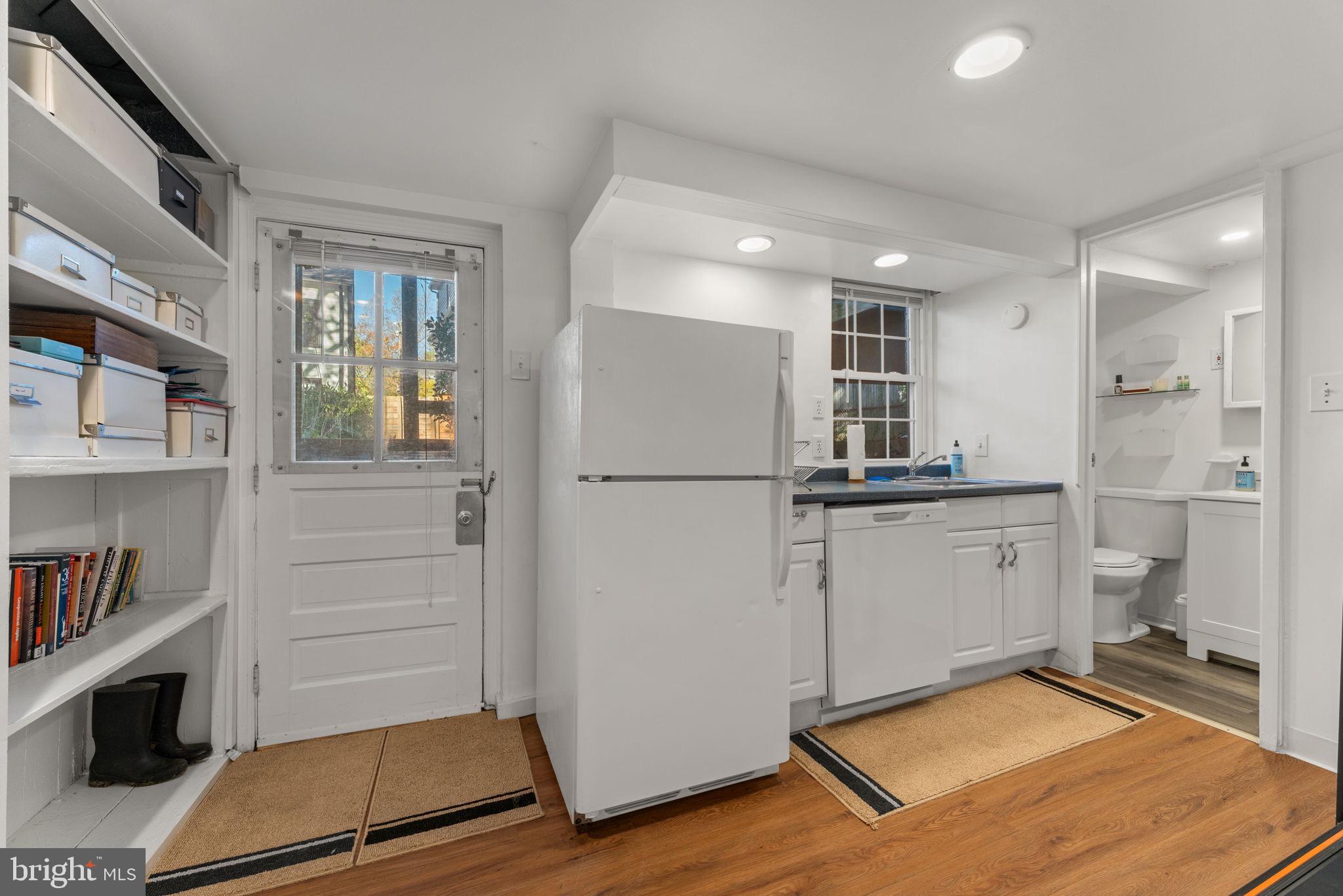 5302 BALTIMORE AVENUE