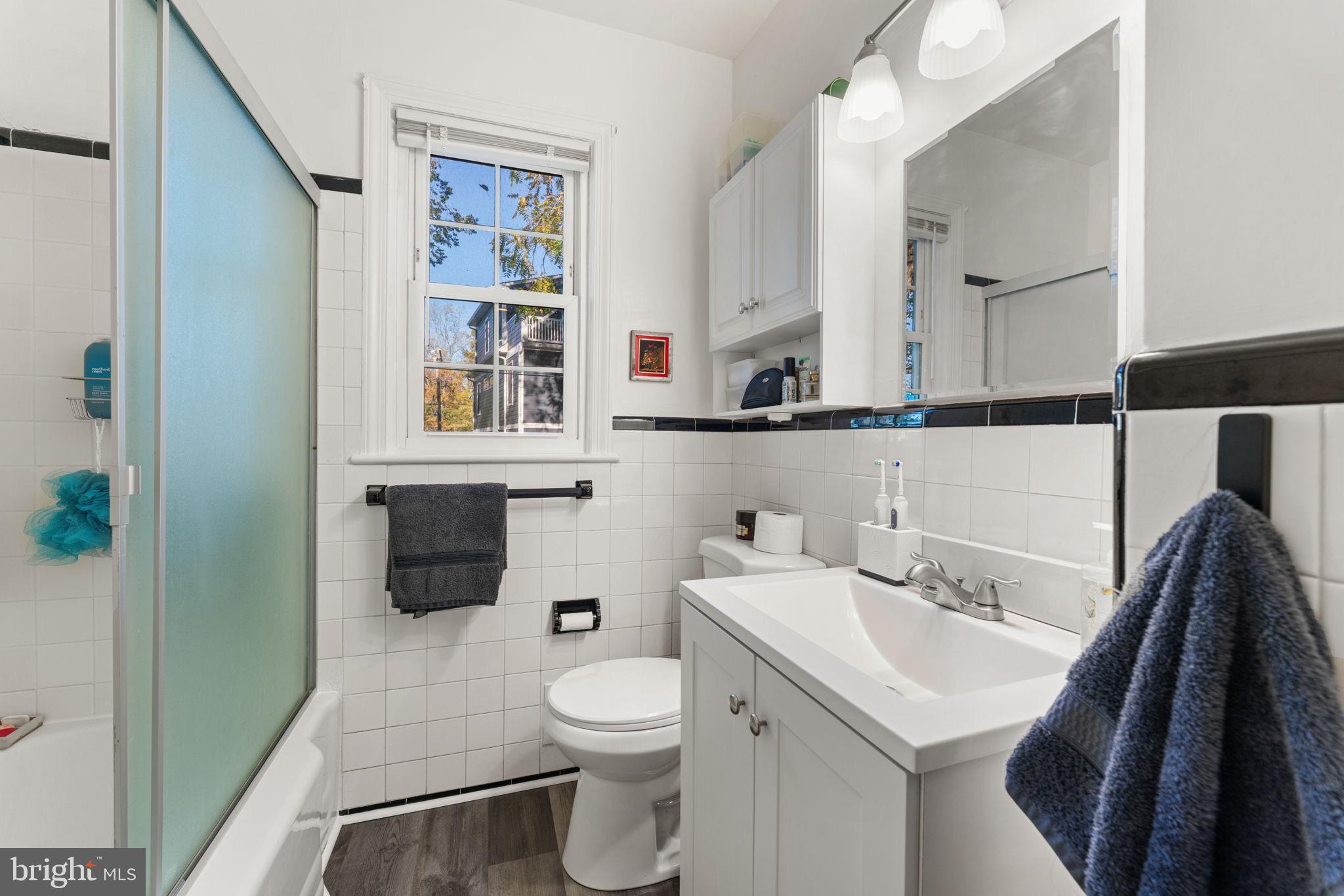 5302 BALTIMORE AVENUE