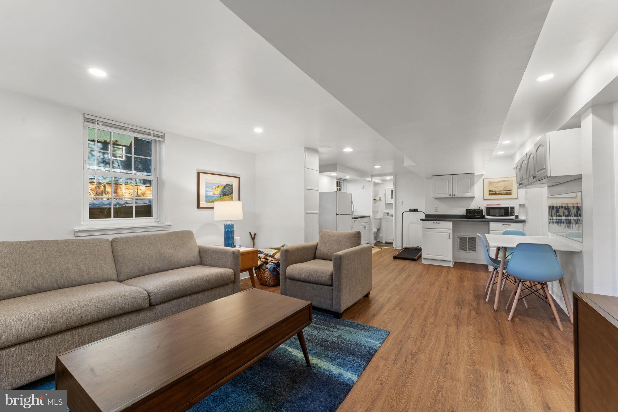 5302 BALTIMORE AVENUE