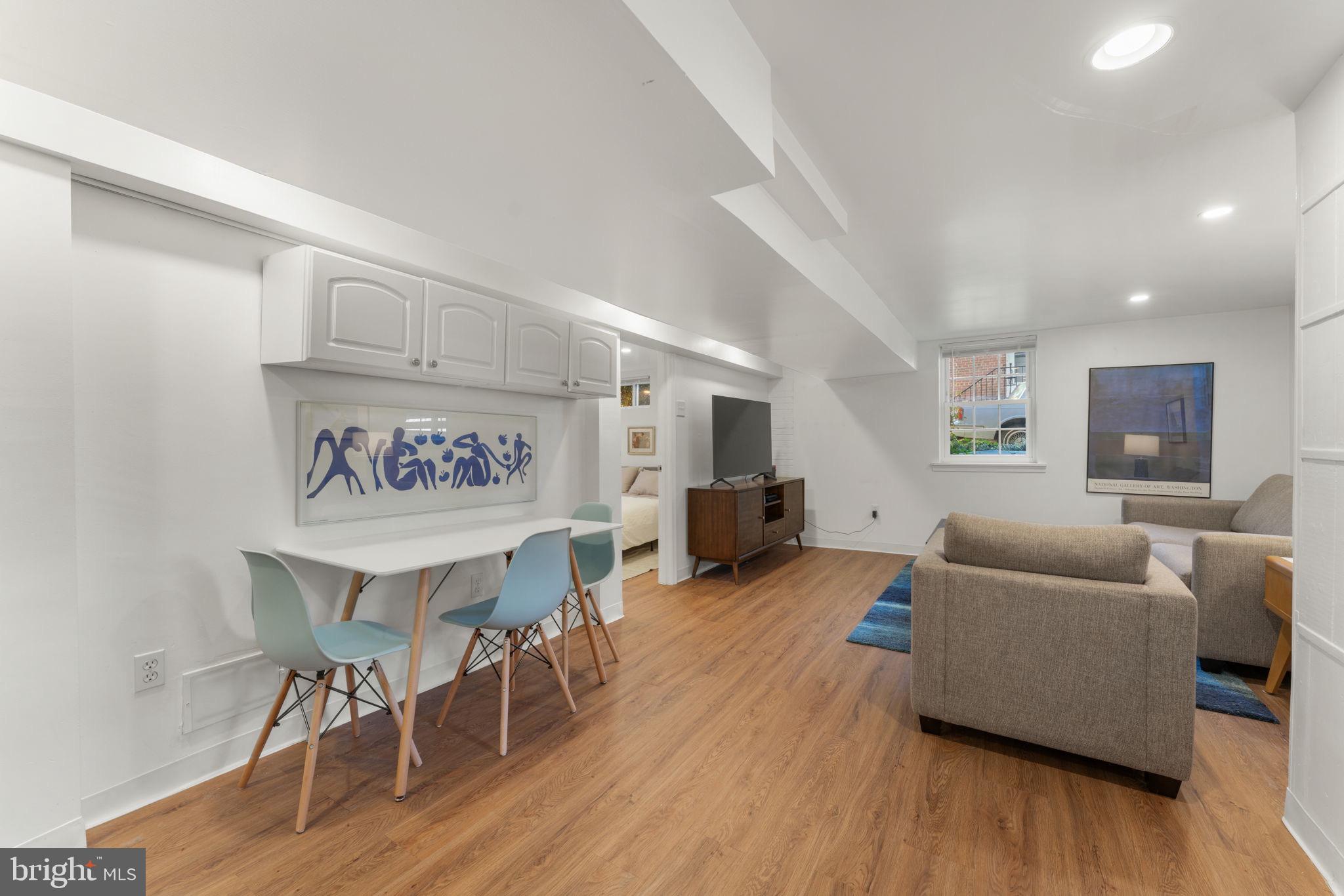 5302 BALTIMORE AVENUE