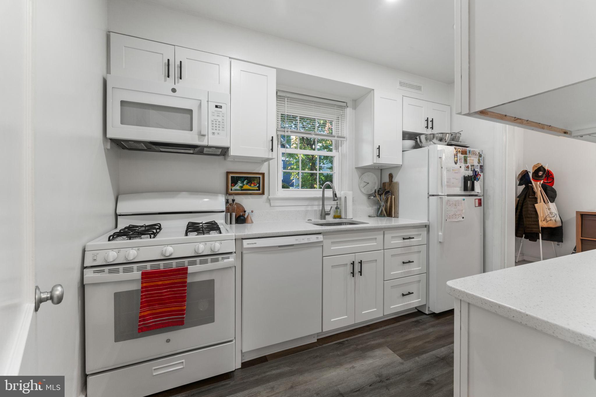 5302 BALTIMORE AVENUE