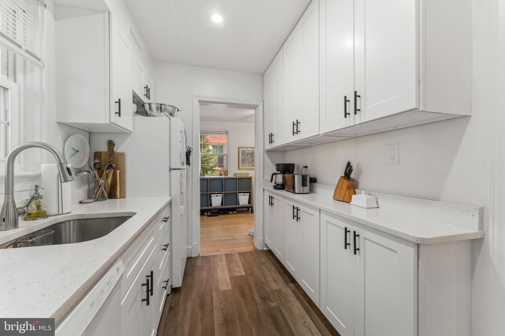 5302 BALTIMORE AVENUE