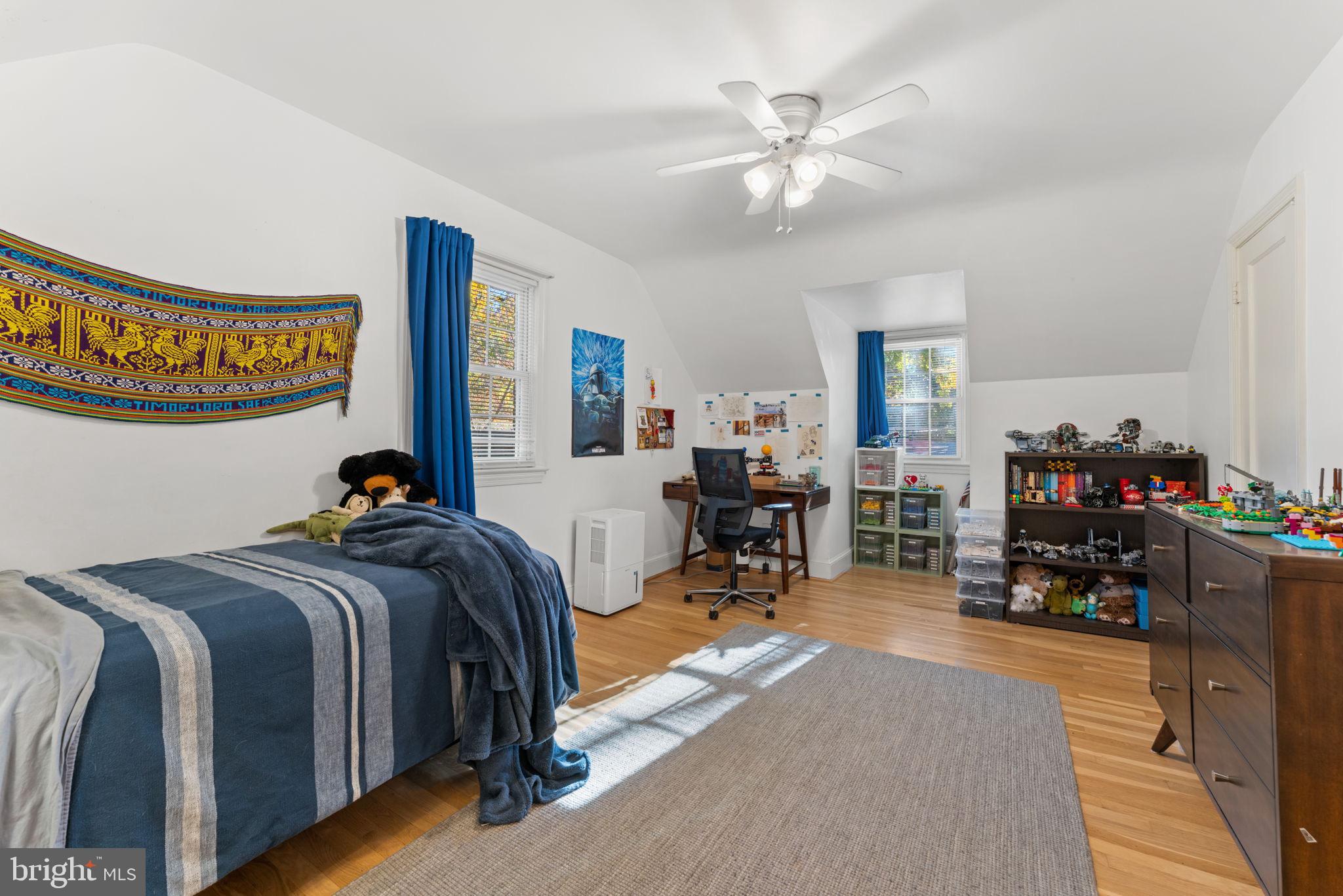 5302 BALTIMORE AVENUE