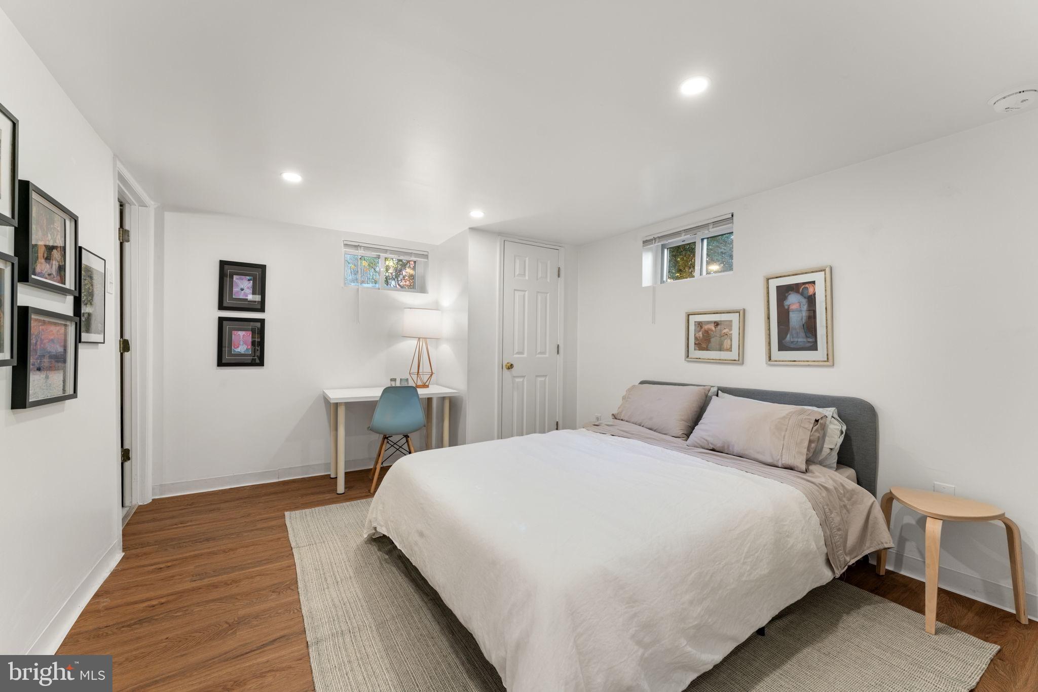 5302 BALTIMORE AVENUE