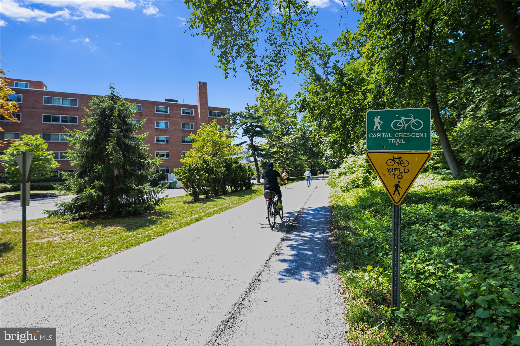 4800 CHEVY CHASE DRIVE 101