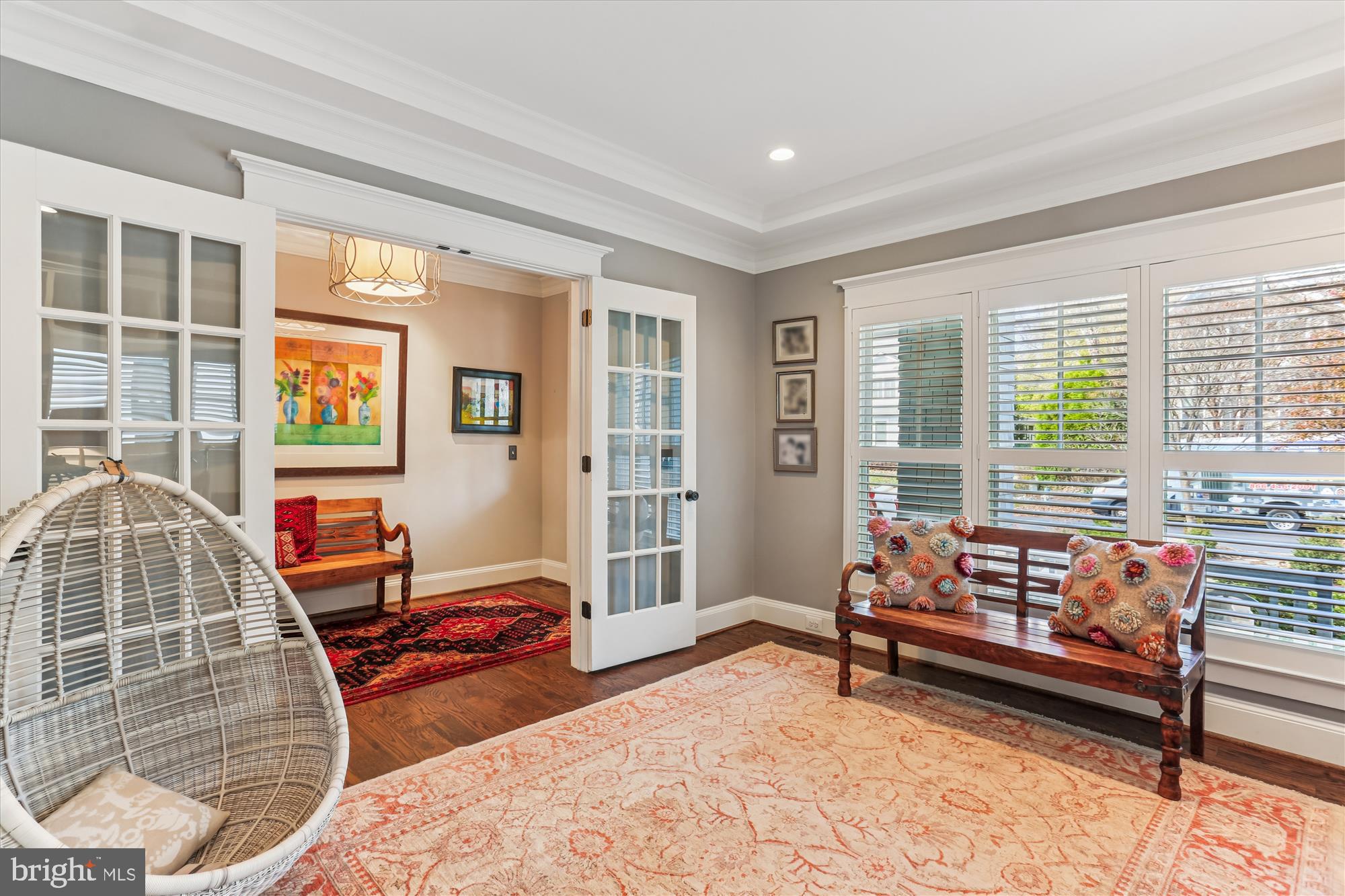 5502 ROOSEVELT STREET