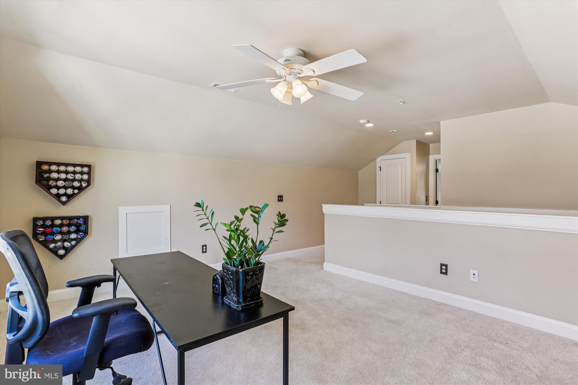 5502 ROOSEVELT STREET