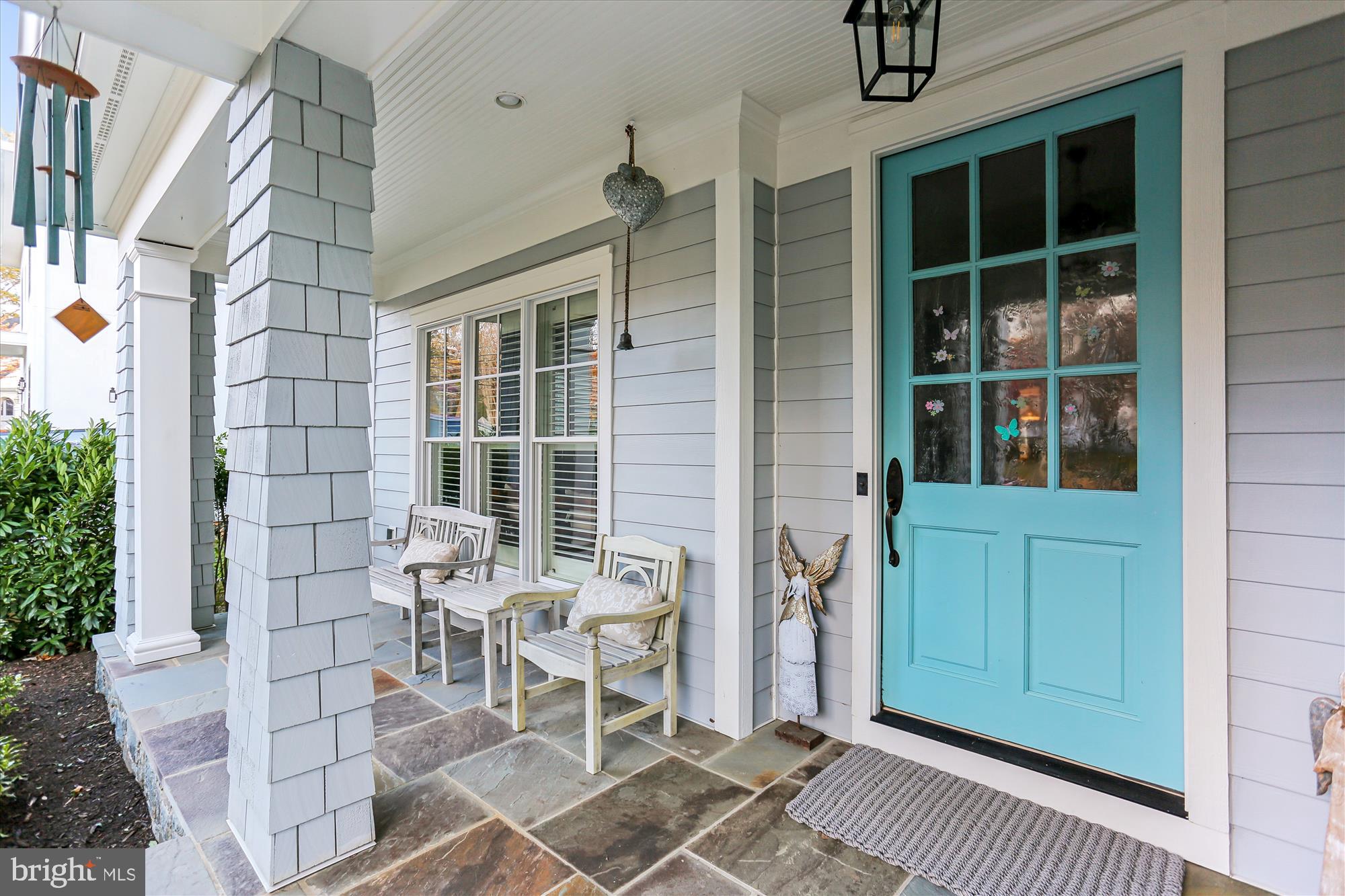 5502 ROOSEVELT STREET