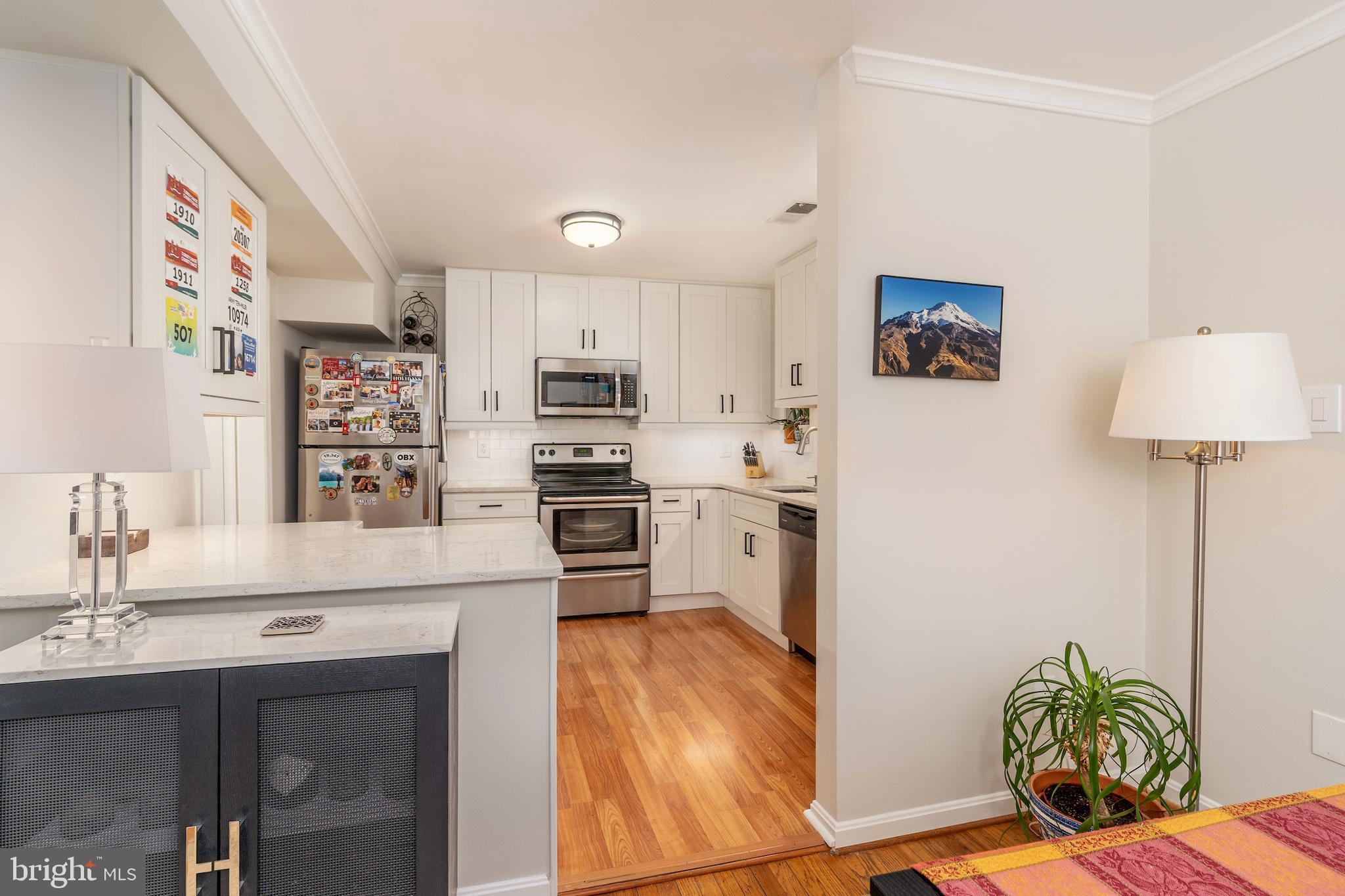 5050 BRADLEY BOULEVARD 6