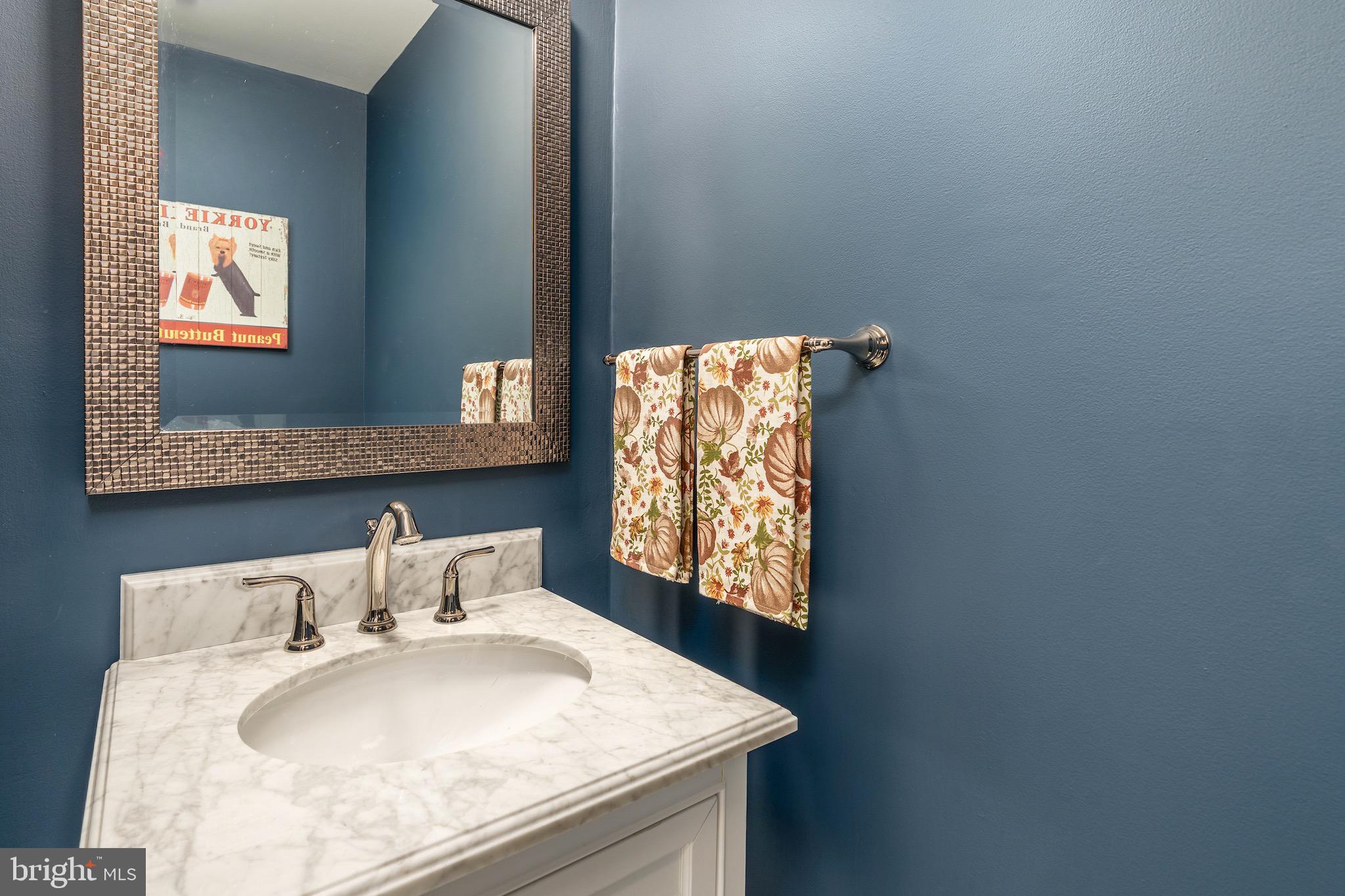 5050 BRADLEY BOULEVARD 6