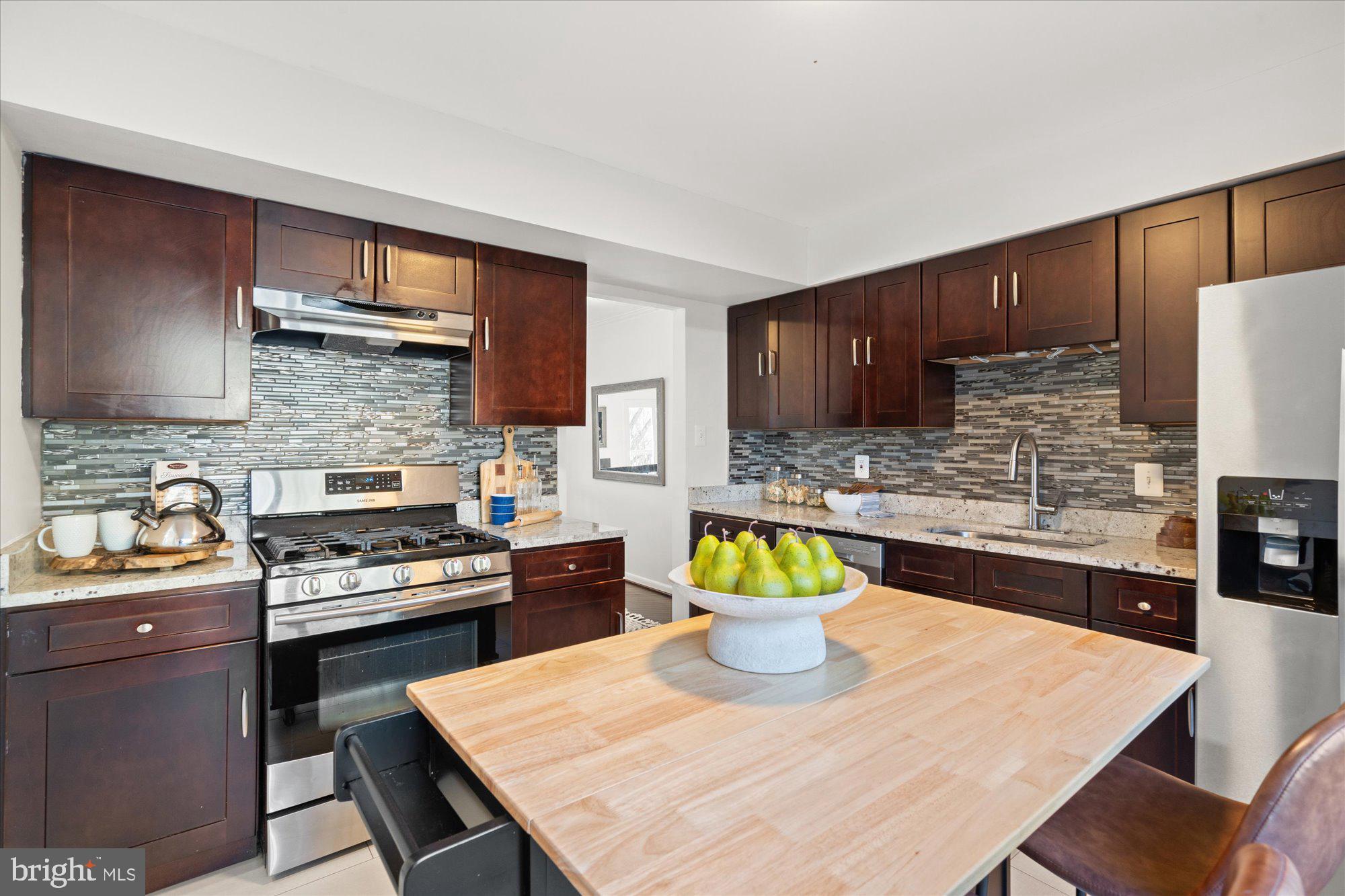 20406 WATERS POINT LANE