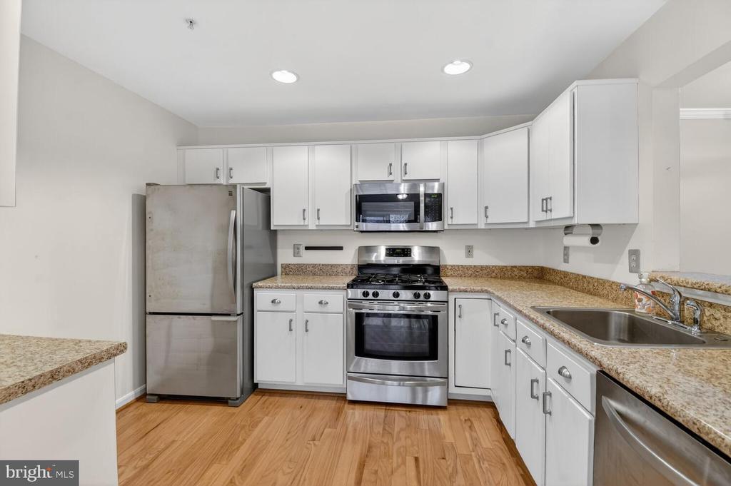 15307 DIAMOND COVE TERRACE 6-E