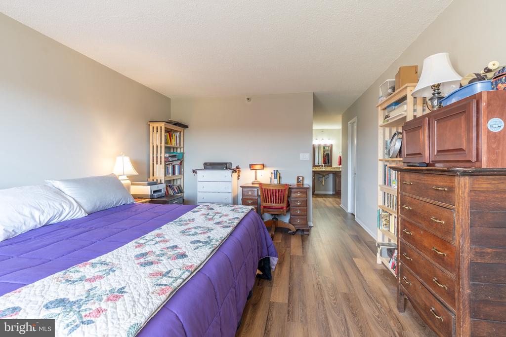 15101 INTERLACHEN DRIVE 1-612