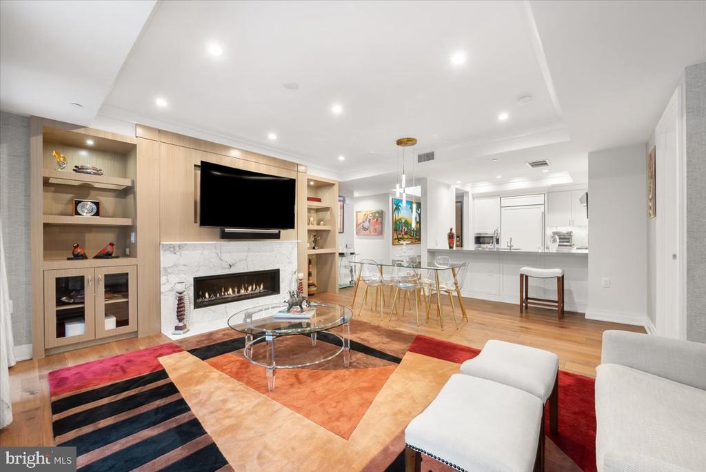 4901 HAMPDEN LANE 205