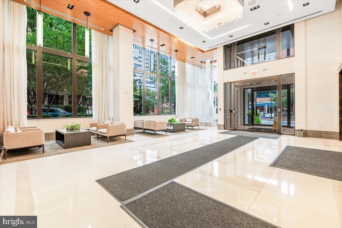 4901 HAMPDEN LANE 205