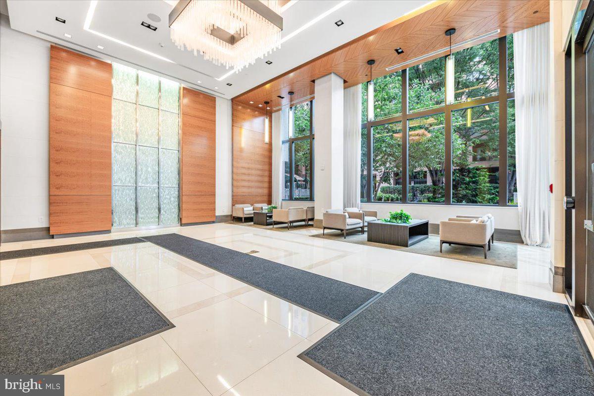 4901 HAMPDEN LANE 205