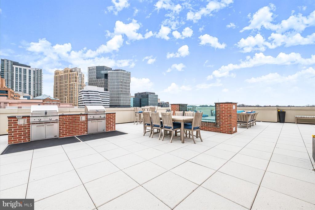 4915 HAMPDEN LANE 405