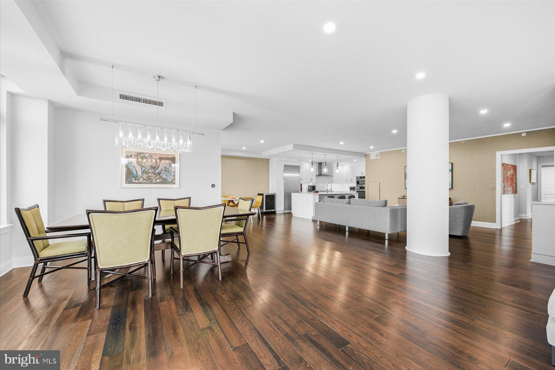 4915 HAMPDEN LANE 405