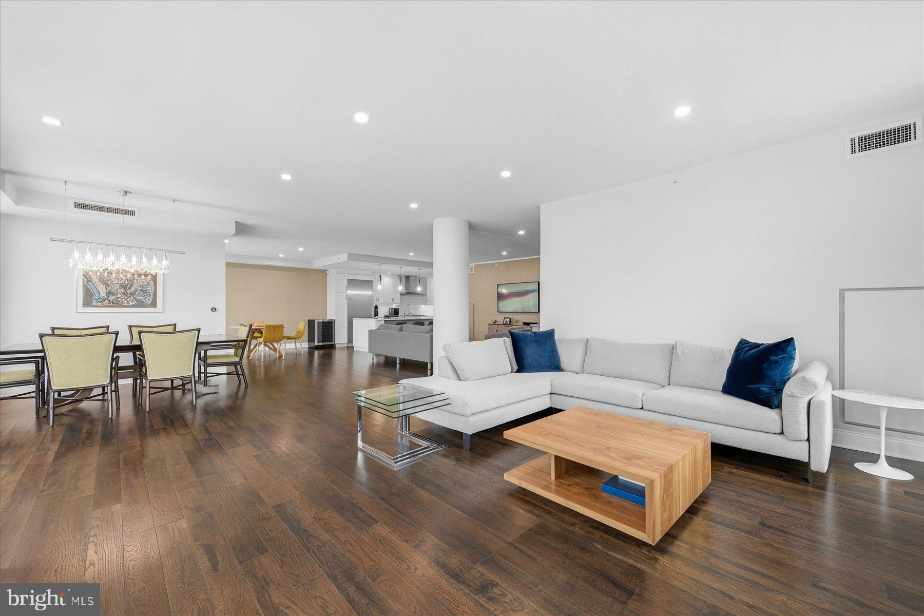 4915 HAMPDEN LANE 405