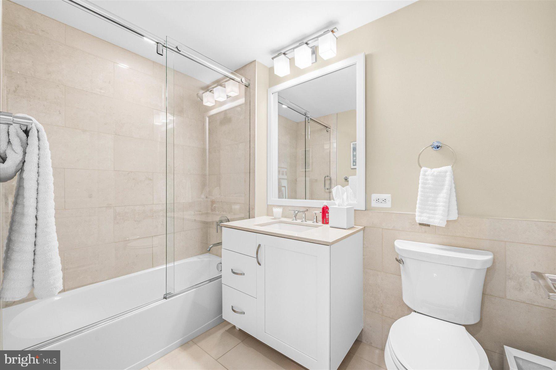 4915 HAMPDEN LANE 405