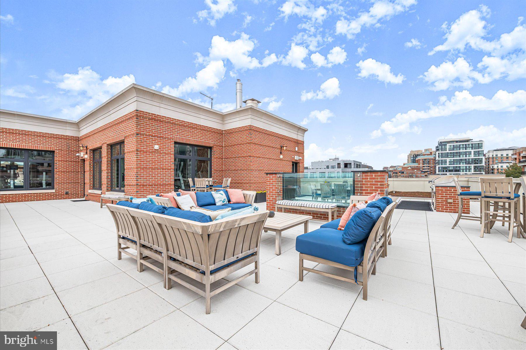 4915 HAMPDEN LANE 405