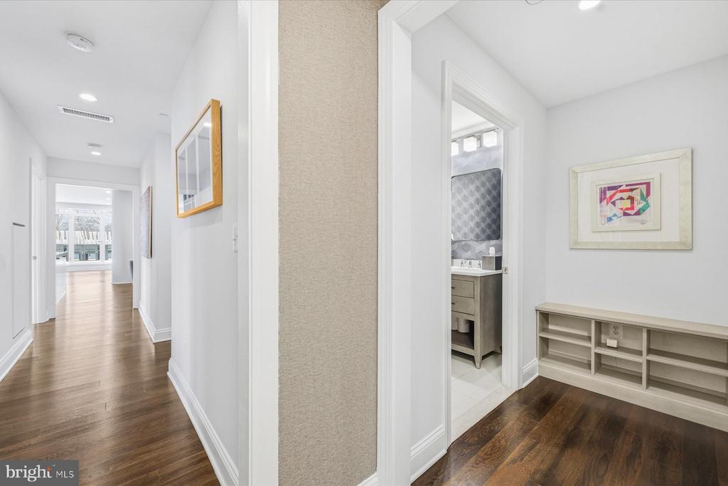 4915 HAMPDEN LANE 405